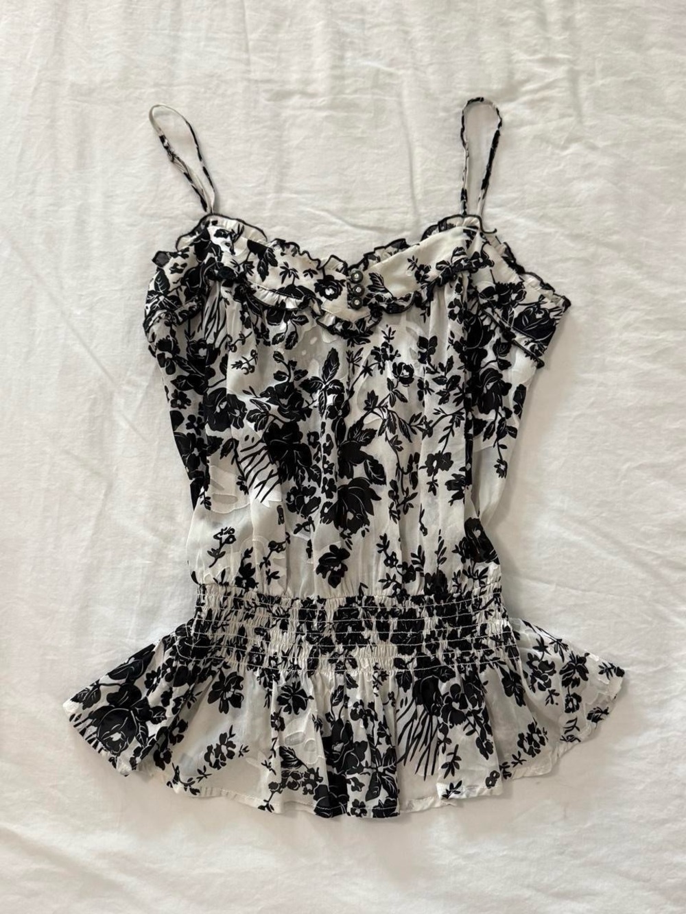 Vintage Y2K BEBE Women’s Black & White Floral Ruffle Cami Top